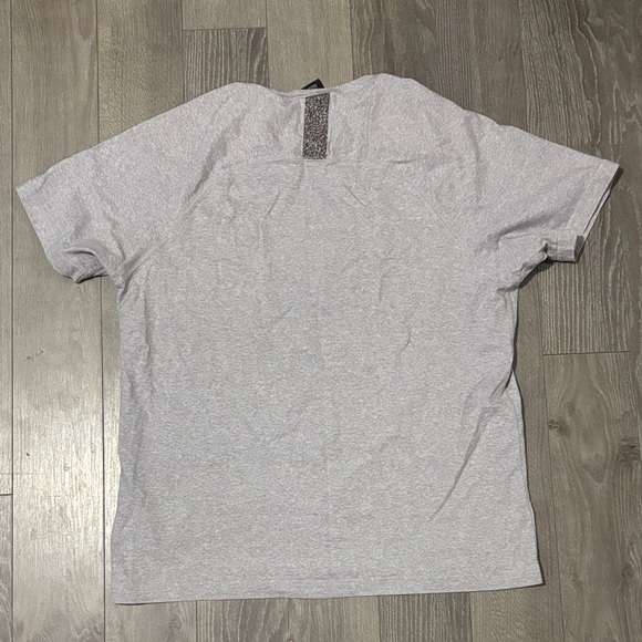 Nike Men's Heather Gray Short Sleeve Tee - Picture 2 of 5